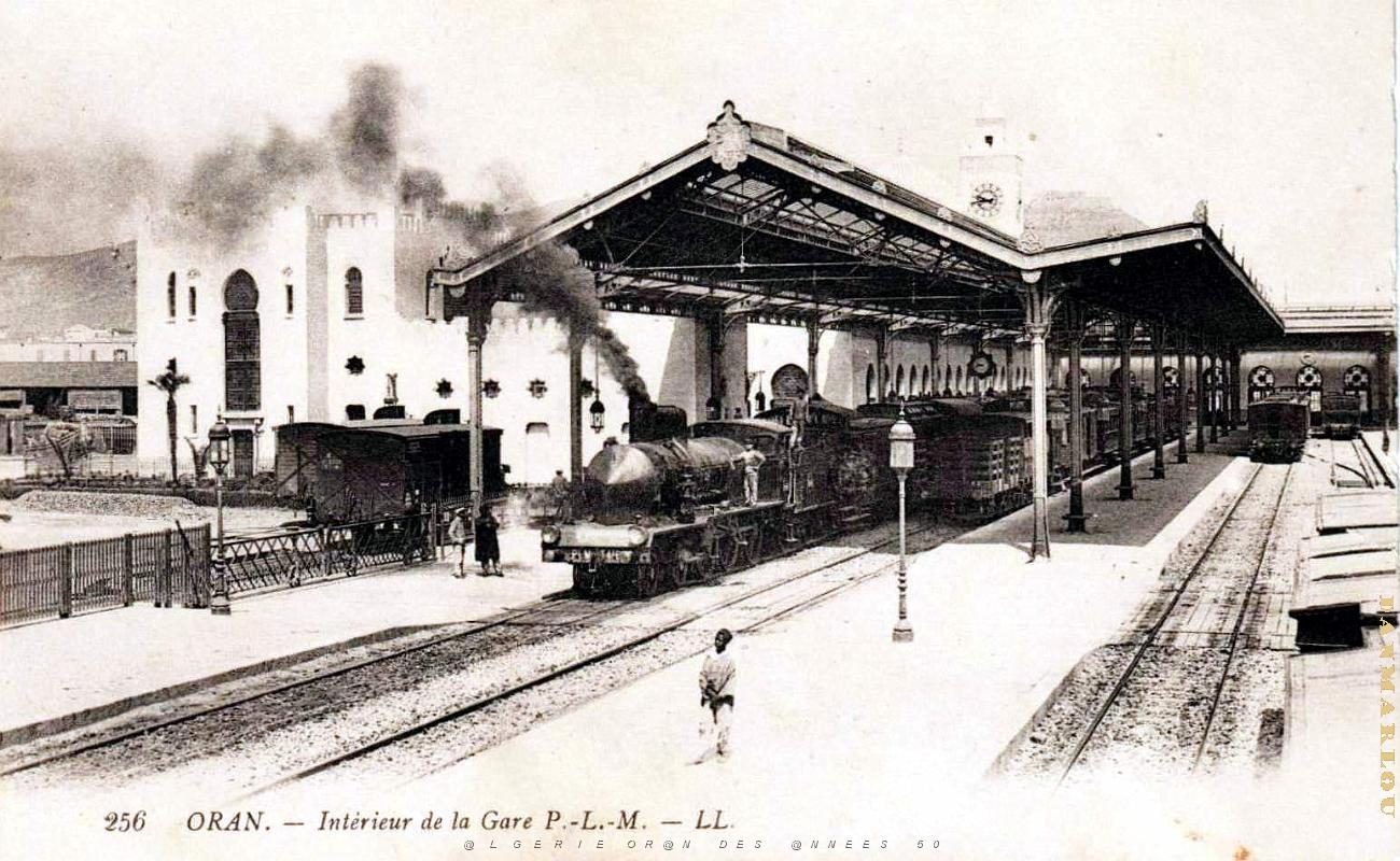 2840- Oran - Gare - Voies.jpg